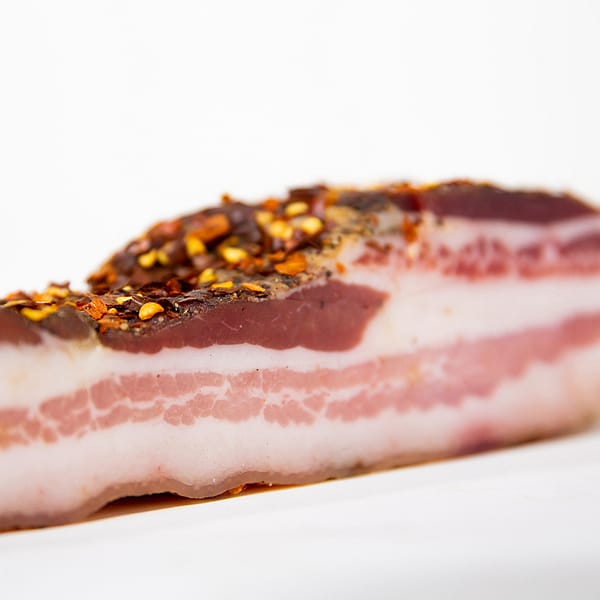 Pancetta stagionata al peperoncino Bottega Authentica 4